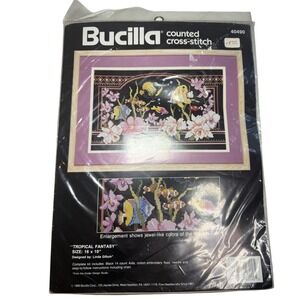 VTG Bucilla Cross Stitch Kit Tropical Fantasy Fish Aquarium 40490 NOS 1990  A 13
